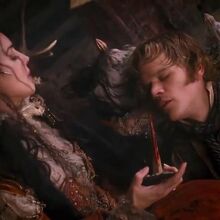 Mirror Queen The Brothers Grimm The Female Villains Wiki Fandom