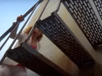 A little later during a revolt vampire, she ascends the roof.