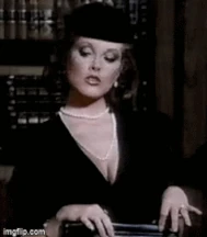 Rebecca Holden hammer7.gif (1.42 MB)