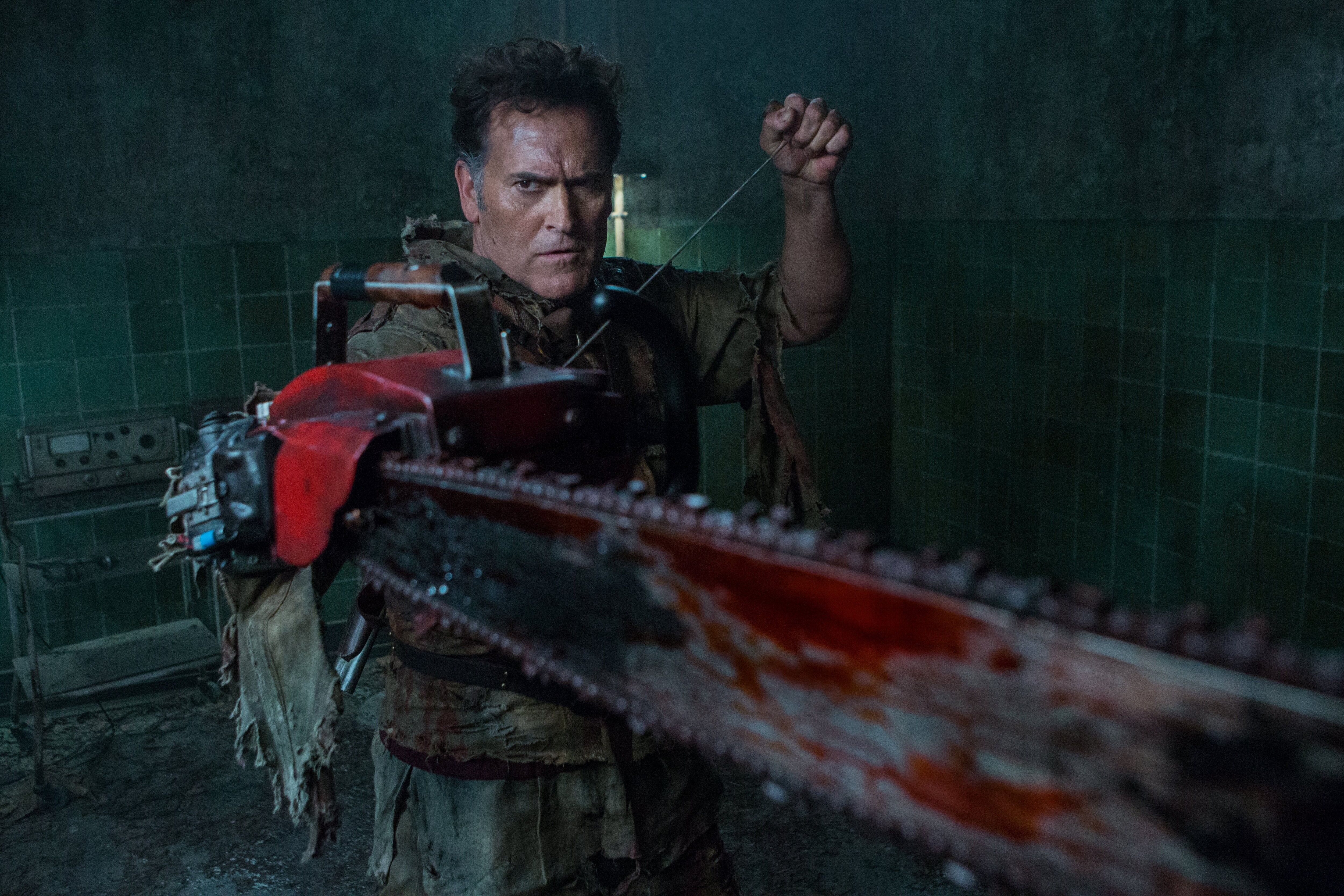 Ash vs Evil Dead S03E07 Featurette, 'Inside the World