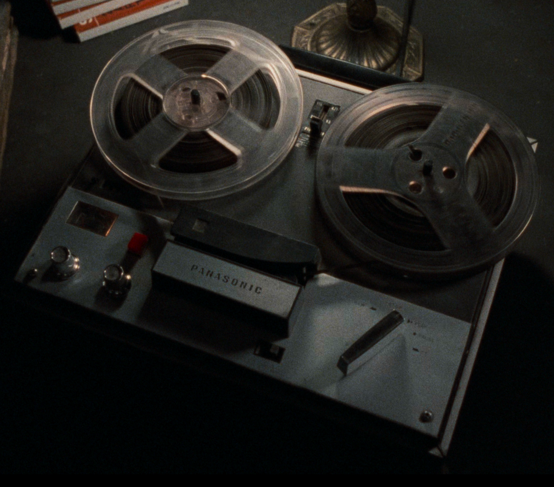 https://static.wikia.nocookie.net/evildead/images/d/db/TapeRecorder-ED2.png/revision/latest?cb=20200413165032