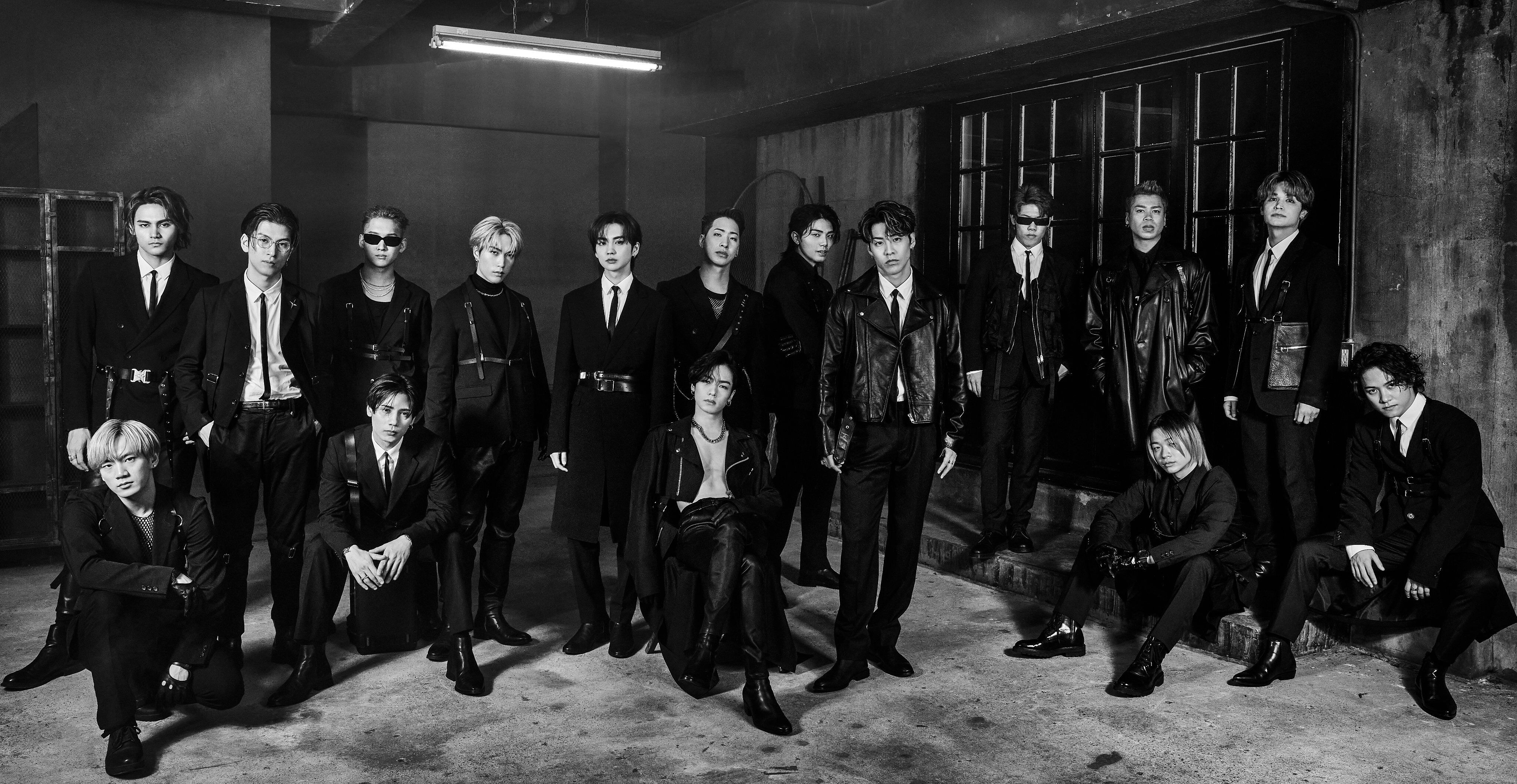 THE RAMPAGE from EXILE TRIBE - ROUND & ROUND (Deluxe Edition