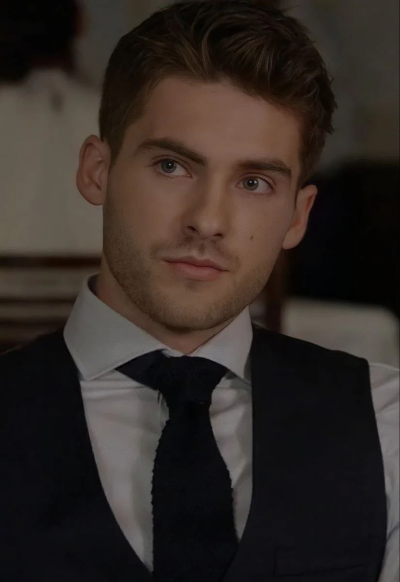 Theo Raeken | Expanded Wizarding World (headcanon only) Wiki | Fandom