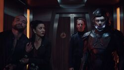 S03E01elevatorstorming21m30s