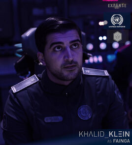 S03E05-KhalidKlein as Fainga 01d