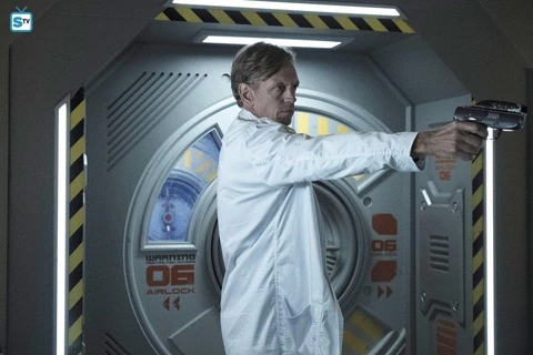 Strickland kills his Med Tech