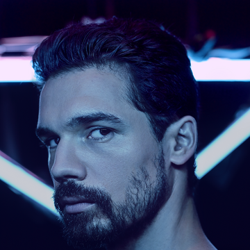 James Holden Tv The Expanse Wiki Fandom When i'm explaining the character of amos to friends who ask me about the expanse, i refer to him as the lovable but psychopathic engineer. james holden tv the expanse wiki