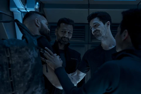 Deleted scene prior to Alex being written off.