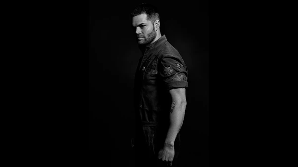 Wes Chatham as Amos Burton