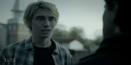 Eyewitness ep4 Creme Brulee screen captures (476)