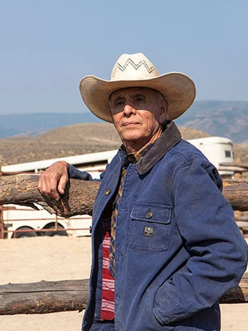 yellowstone governor dutton perry characters wikia jamie lynelle john