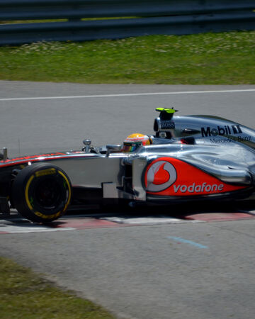mclaren 2012 f1 car