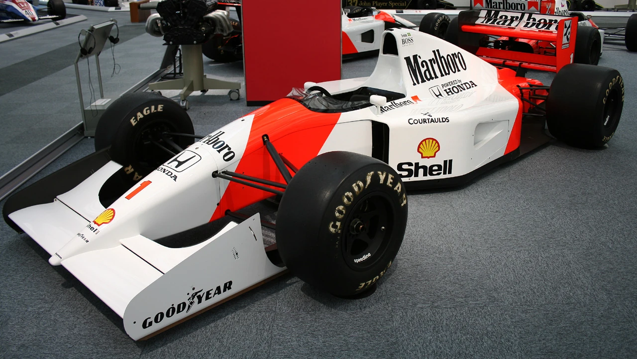 McLaren MP4/7A | Formula 1 Wiki | Fandom