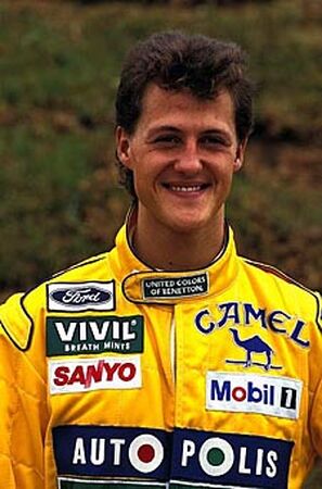 ムーアマイケル Bonhams Cars : A Michael Schumacher 1991 helmet, by Arai,