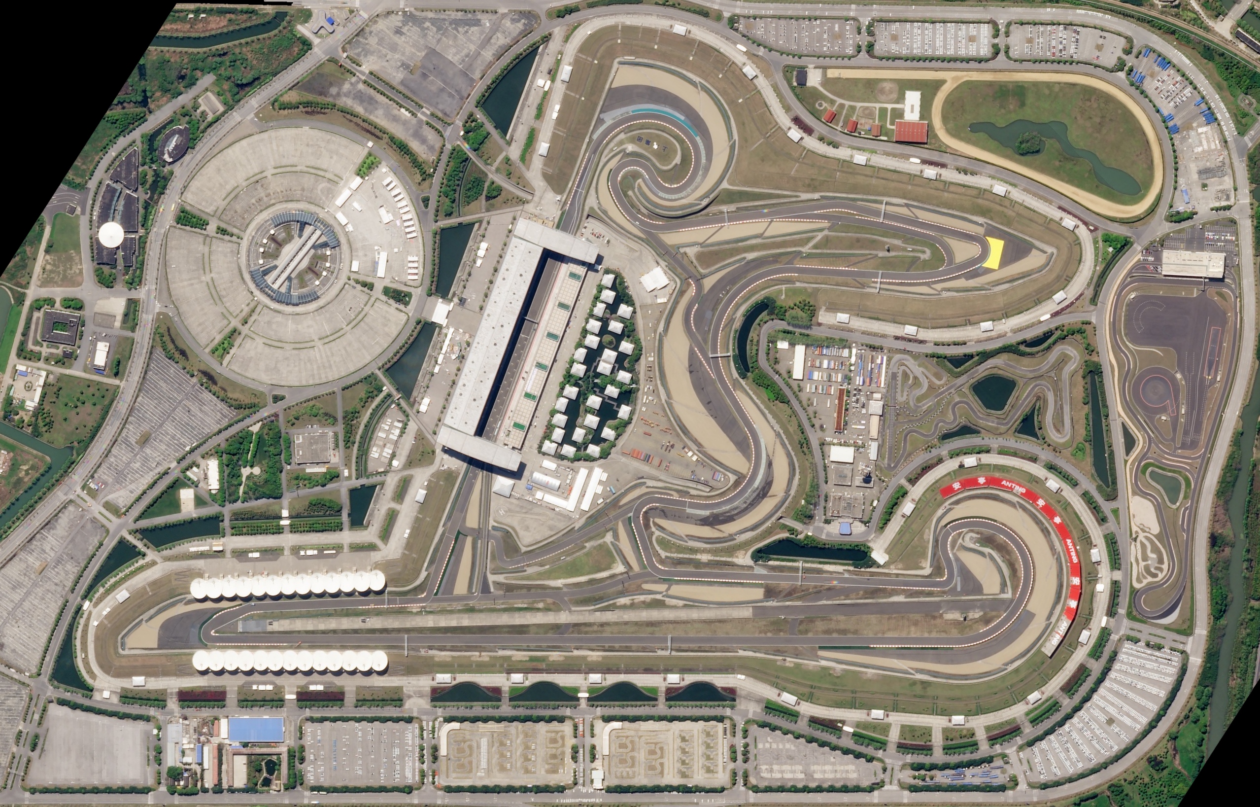 Racing Circuits - building kit - China Shanghai Grand Prix