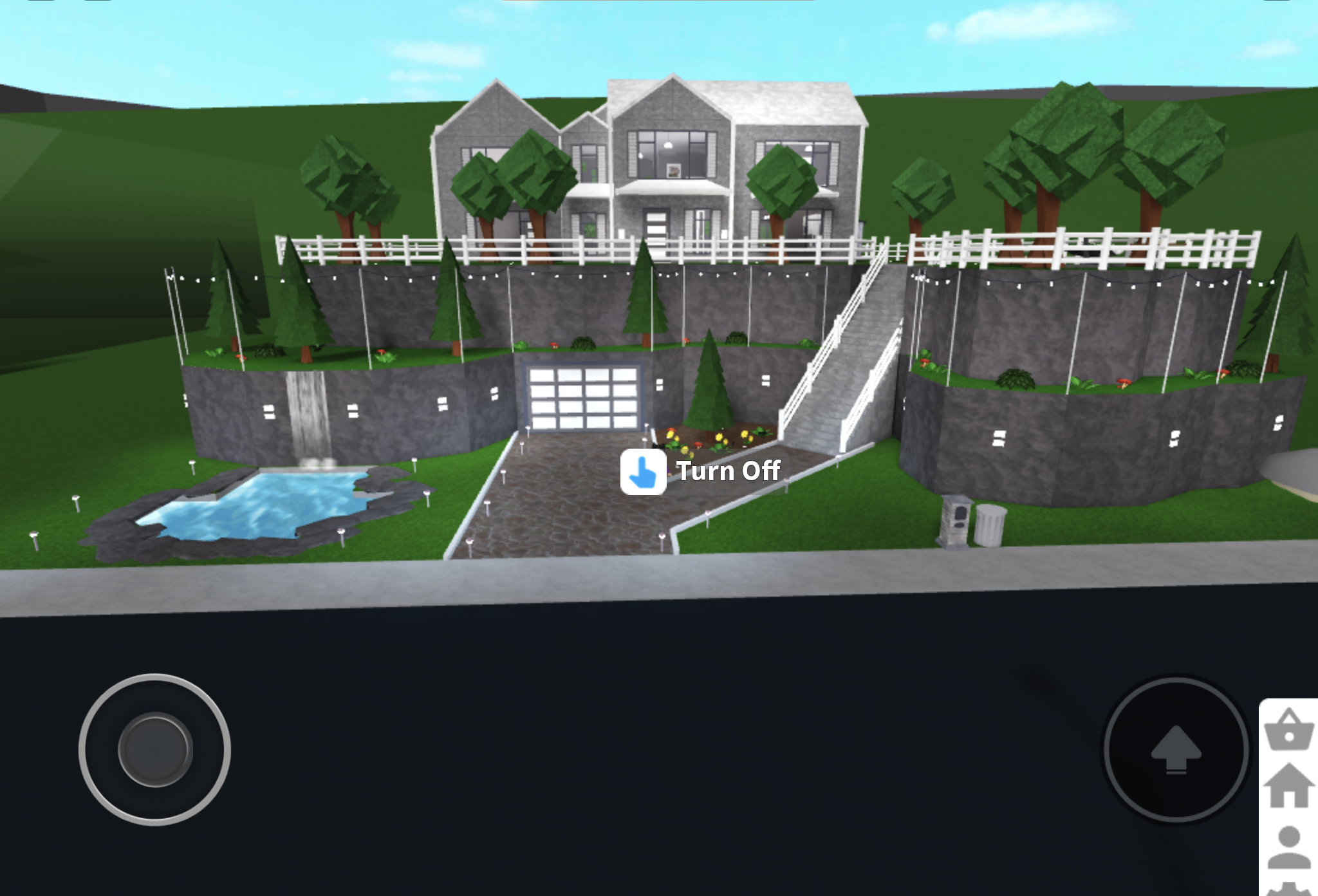 Bloxburg Mansion With Gates