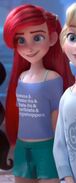 Ariel comfy smile-1