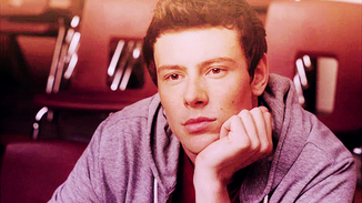 Finn-finn-hudson-21575600-500-281