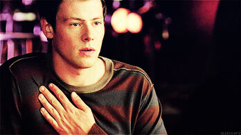 Finn-finn-hudson-24583529-500-281