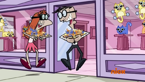 MarriedToTheMom00195.png