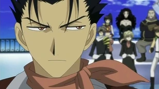Kurogane frente a sus compañeros de gremio