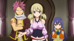 Lucy, Natsu y Wendy en Casa de Michello