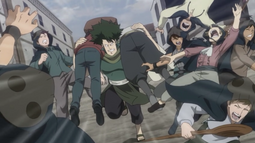 Warrod Huye con Yuri y Precht