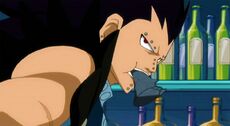 Gajeel Comiendo