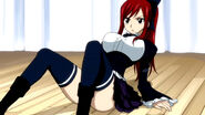 Erza recovers from Evergreen's Spell