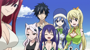 Juvia smiling at Makarov