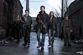 Falling Skies Gallery 04 Sarah Carter Drew Roy Noah Wyle Colin Cunningham Will Patton PHMichaelMuller 22049 001 2332 R FULL