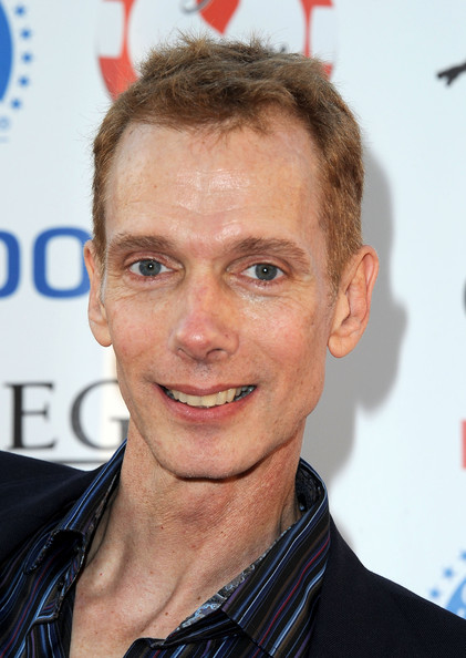 Doug Jones (actor) - Wikipedia