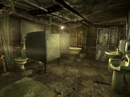 Megaton Women restroom int.jpg (387 kB)