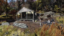 FO76 Isolated cabin 10