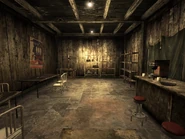 NCR Ranger safehouse diner.jpg (401 kB) Dentro del comedor