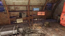 FO76 Quarry X3 (Potential magazine).jpg (1,17 МБ) Случайный журнал в ангаре с изогнутой крышей, на средней металлической полке, слева от оранжевого ящика для инструментов, слева от аппарата «Ядер-Кола».