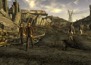 Anne y 3 agricultores caminando cerca del salón del Muflón