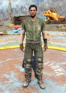 На мужском персонаже