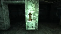 Fo3 fire extinguisher3 forsaken Dunwich ruins.jpg (636 KB) Dunwich Building