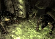 Yao guai CC2.jpg (371 kB) Tres Yaou Guai en la caverna Cliffside