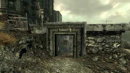 Tepid sewer exterior