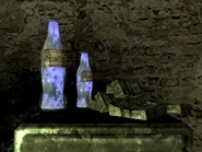 TS miniature quantum.jpg (239 kB) Una botella de Nuka-Cola Quántum de un tamaño más pequeño de lo normal