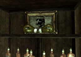 Golden Gloves.jpg (374 KB)