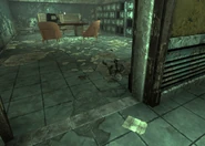 FNV Help me note.jpg (310 kB) Nota con el pedido de socorro