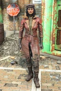 Piper en las puertas de Diamond City