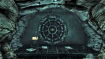 Vault 101 Blast door (East Coast model)