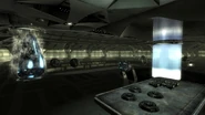 FO3MZ DLC05TestDar.jpg (398 КБ) Комната испытаний, которую создал Дэриэл для Mothership Zeta