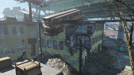 FO4 Bus and Apartment Wreckage (1)