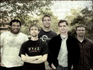 FO3 level designers.jpg (18 КБ) Слева направо: Фил Нельсон, Джесси Такер, Джефф Браун, Джоэл Бёрджесс и Дэрил Бригнер