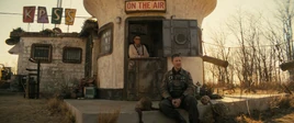 FOTV S01E07 The Radio 004251